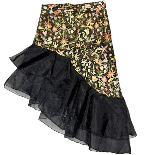Hesperus Floral Embroidered Black Skirt