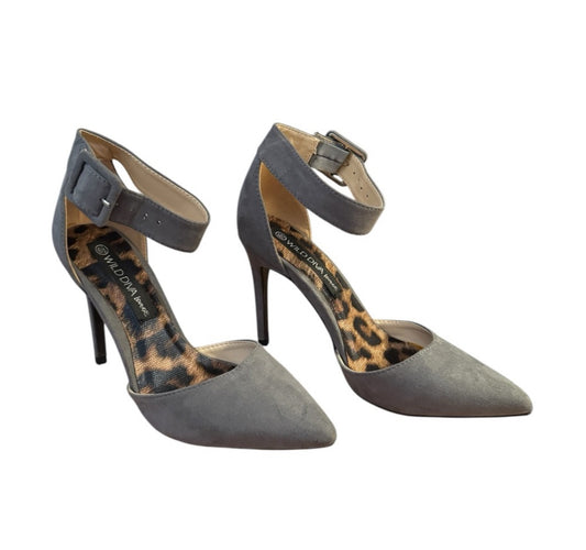 Wild Diva Women's Gray Ankle Strap Heels