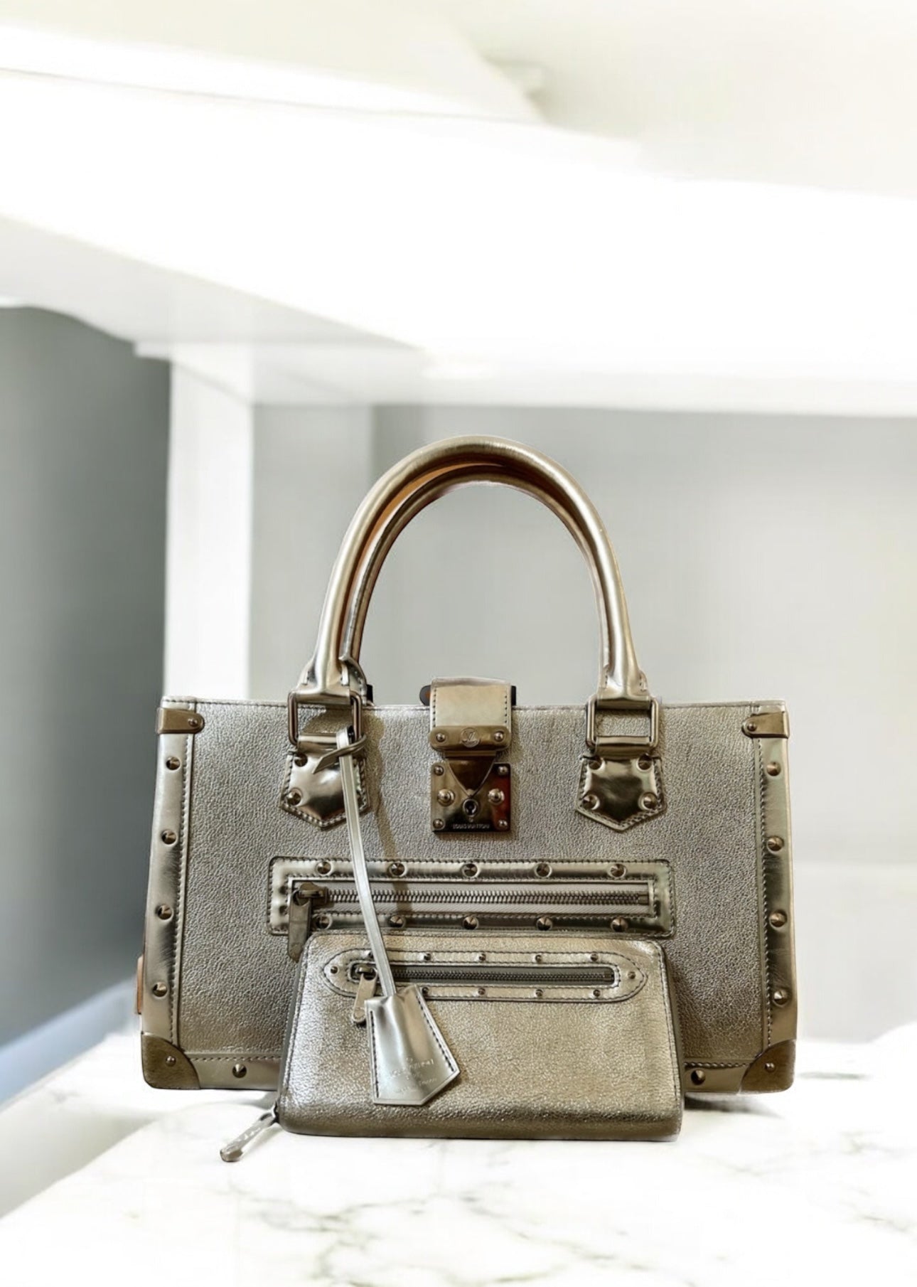 Bags, wallet, totes