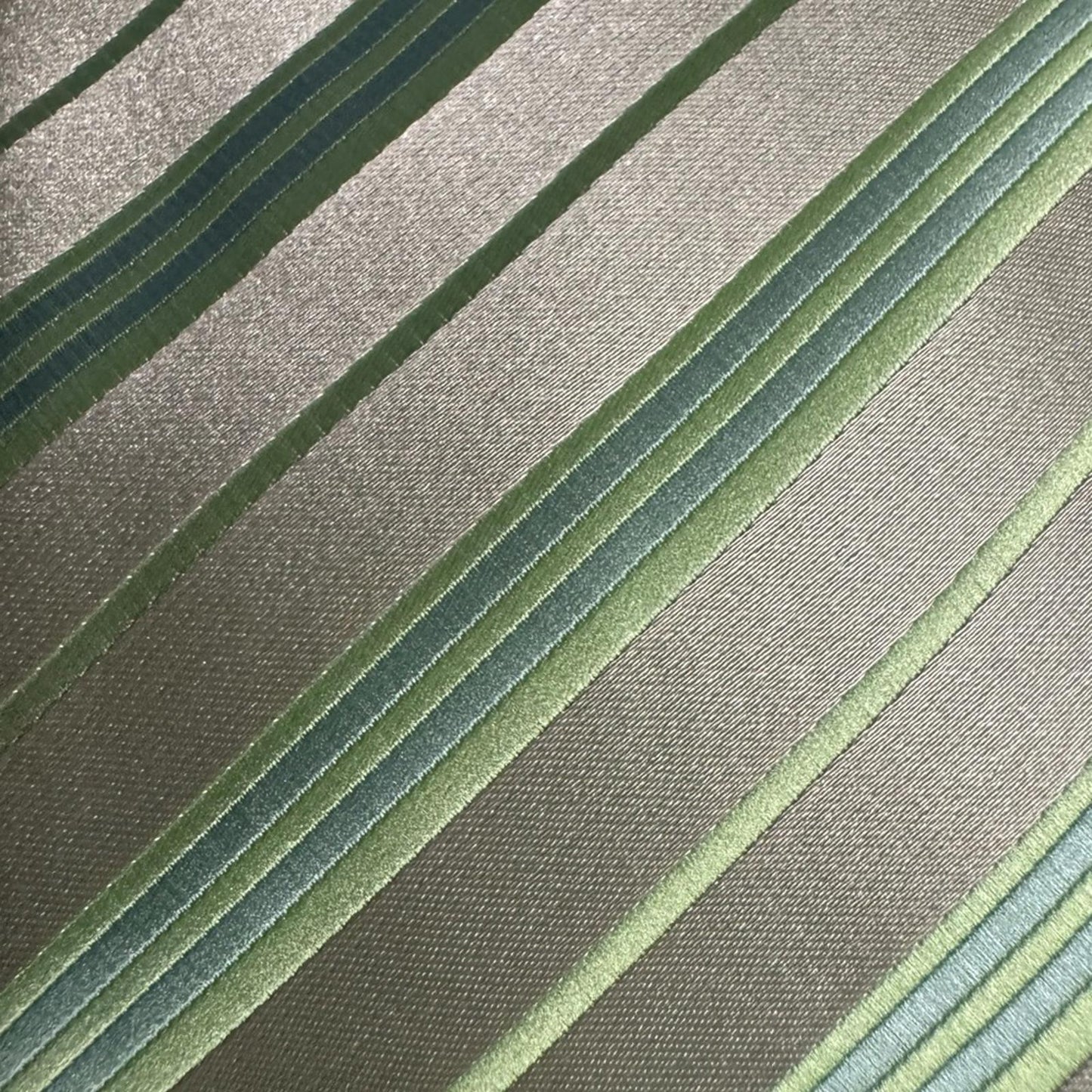 Laurant Bennet Milano Elegant Green Striped Men's Tie