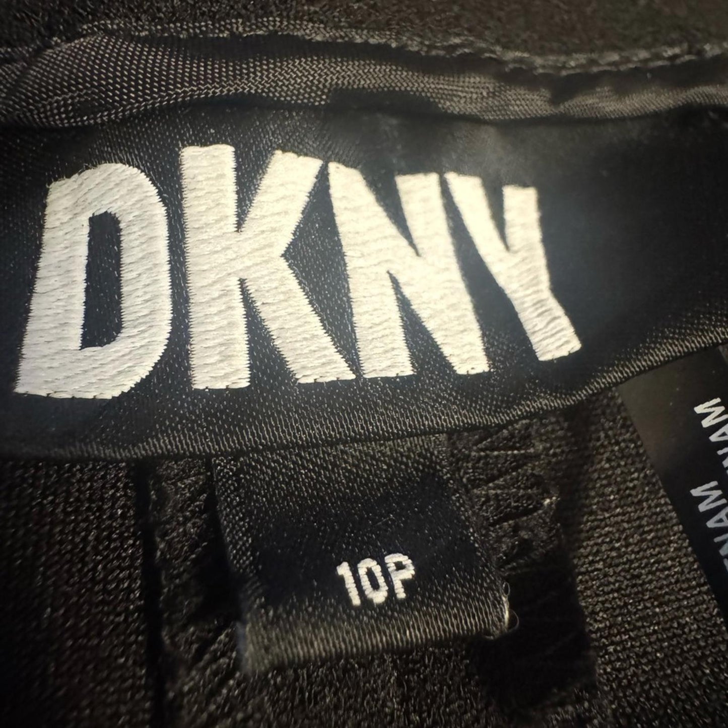 DKNY Classic Black straight, naked Women's Pants