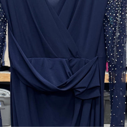 Betsy & Adam Elegant Navy Blue Evening Gown