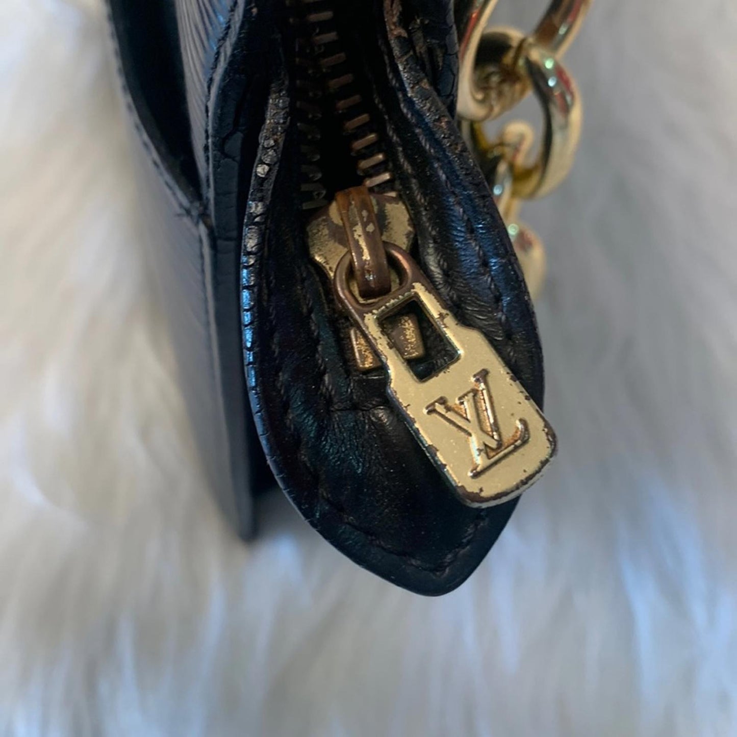 Authentic Louis Vuitton shoulder bag