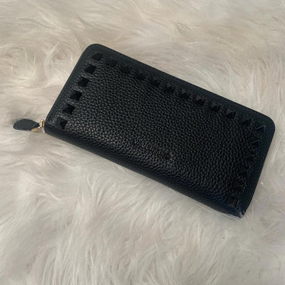 Authentic Valentino Garavani Rockstud Zip Around Wallet