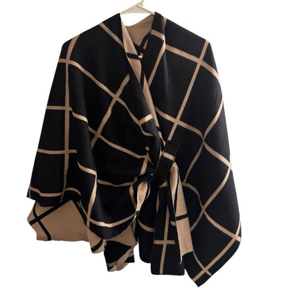 Pre-Love Women's Black and Tan reversible poncho