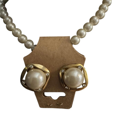 Elegant Pearl Necklace and Earring Set