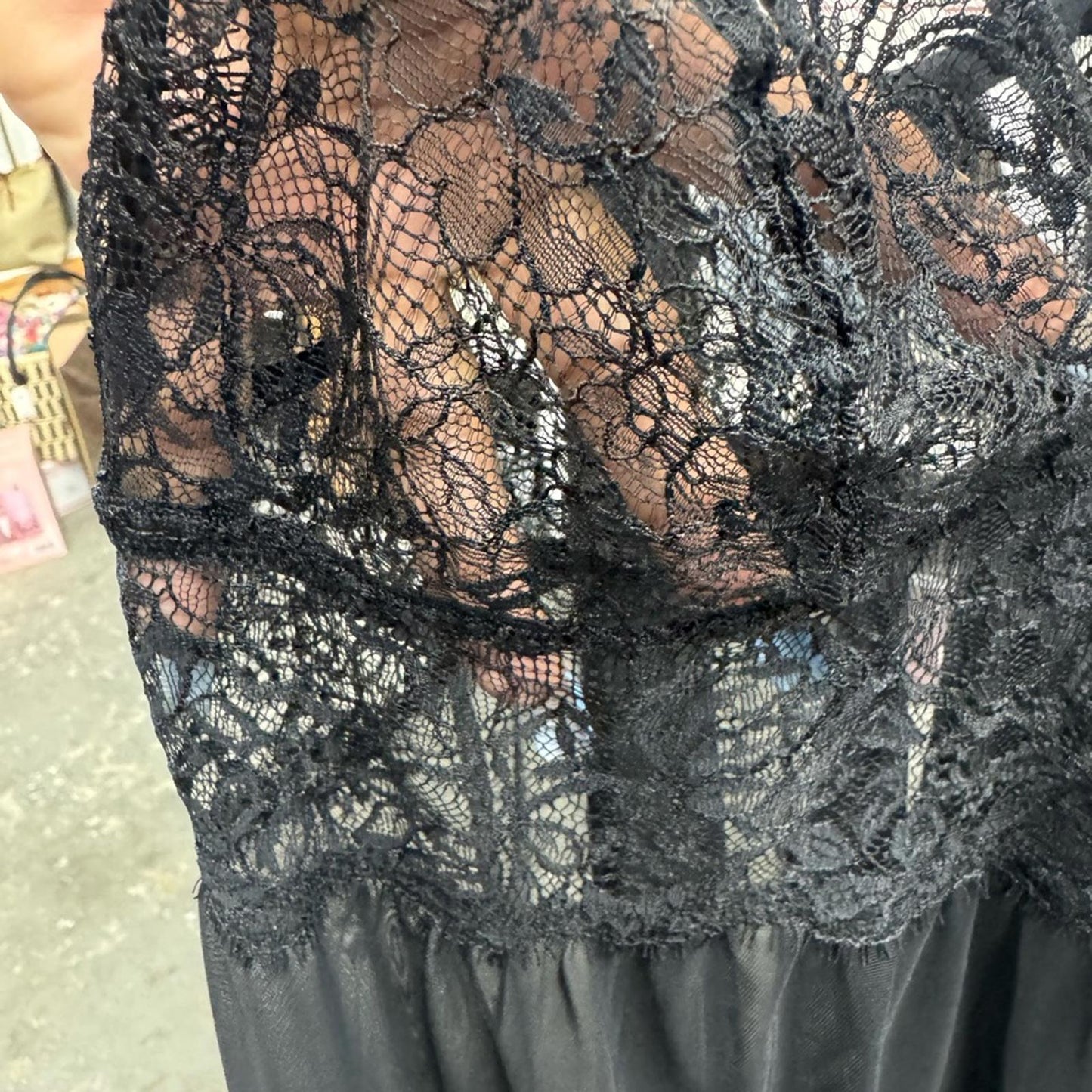 Flora Elegant Black intimate Lace Chemise