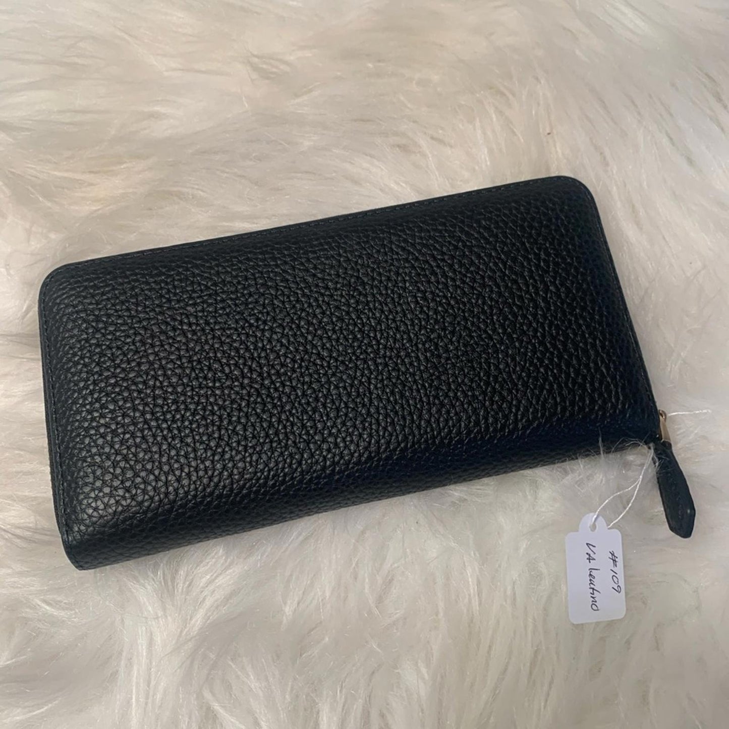 Authentic Valentino Garavani Rockstud Zip Around Wallet