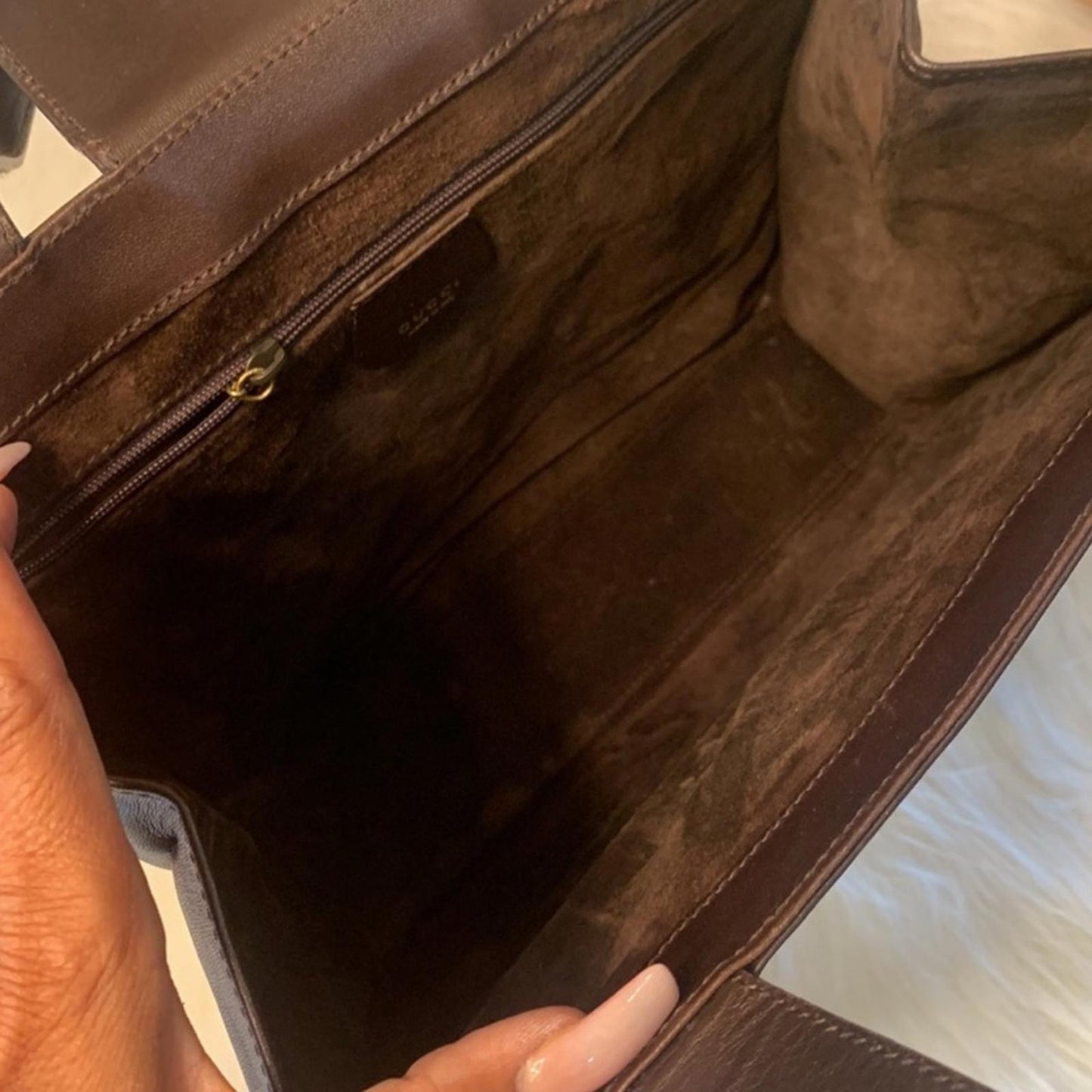 Authentic Gucci vintage Dark Brown Shoulder Bag with Gold Detail