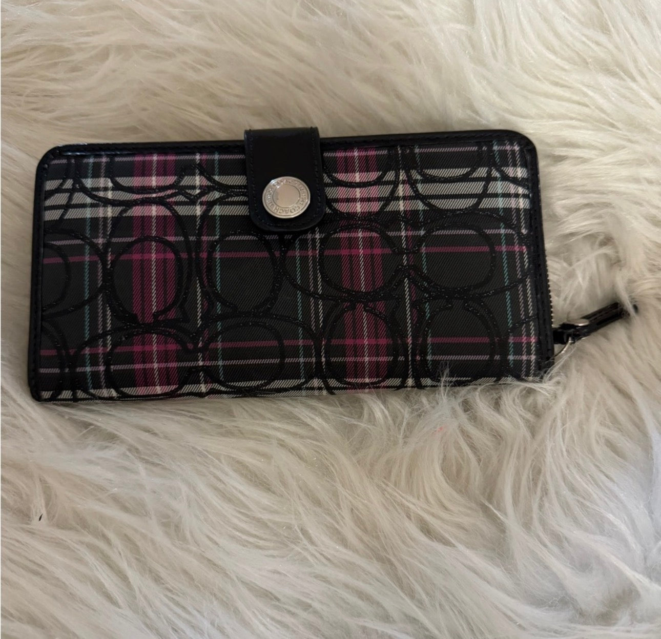 Pre-Love Coach signature tartan plaid shoulder wallet