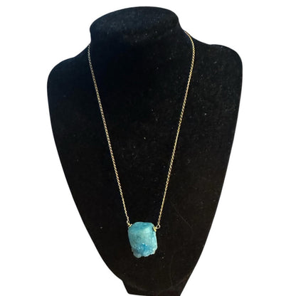 Elegant Vintage Gold tone Necklace with Blue Rick Pendant