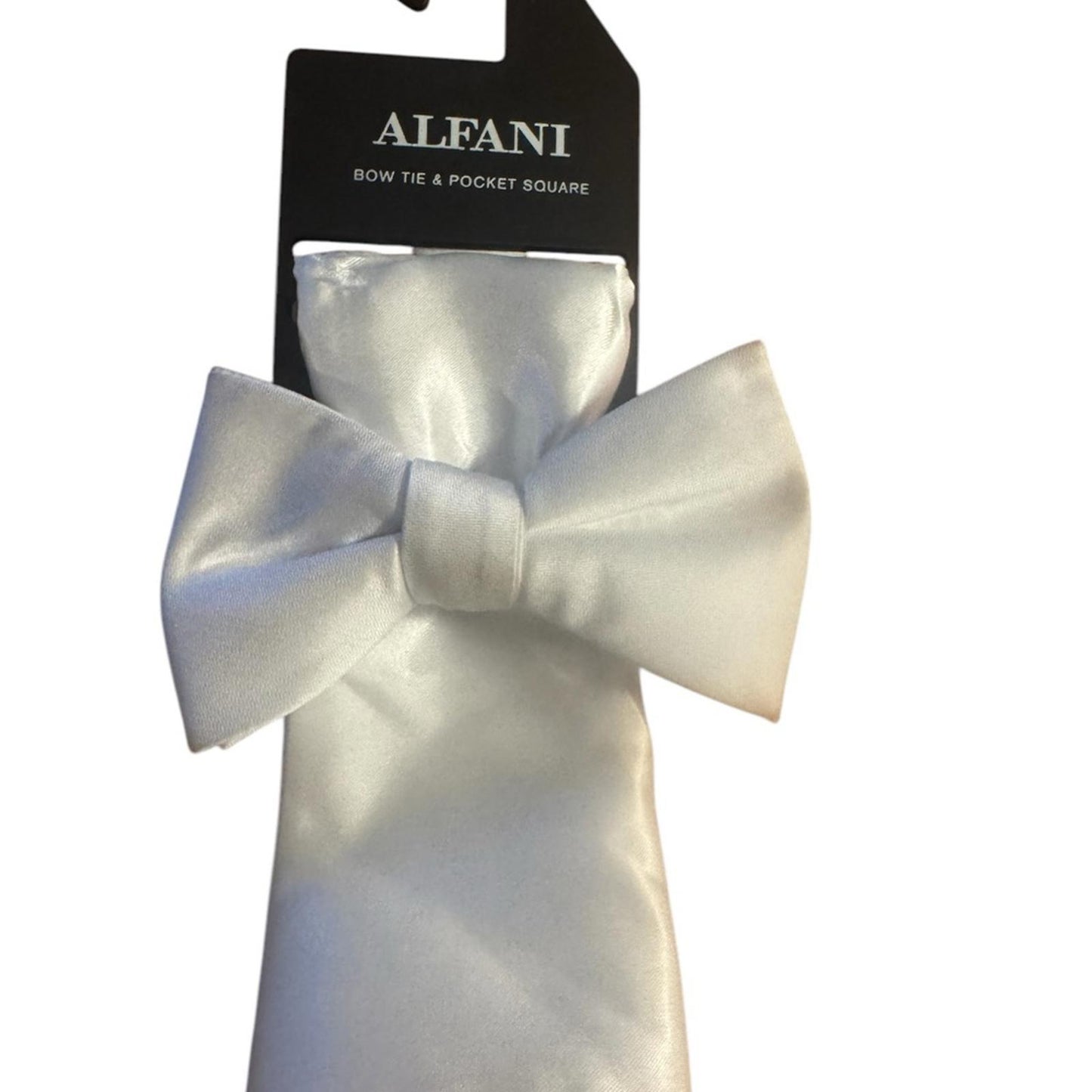 Alfani White Bow Tie and Pocket Square Set