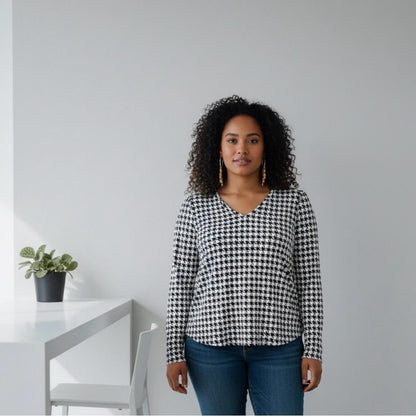 Cuddl Duds Black and White Houndstooth Blouse