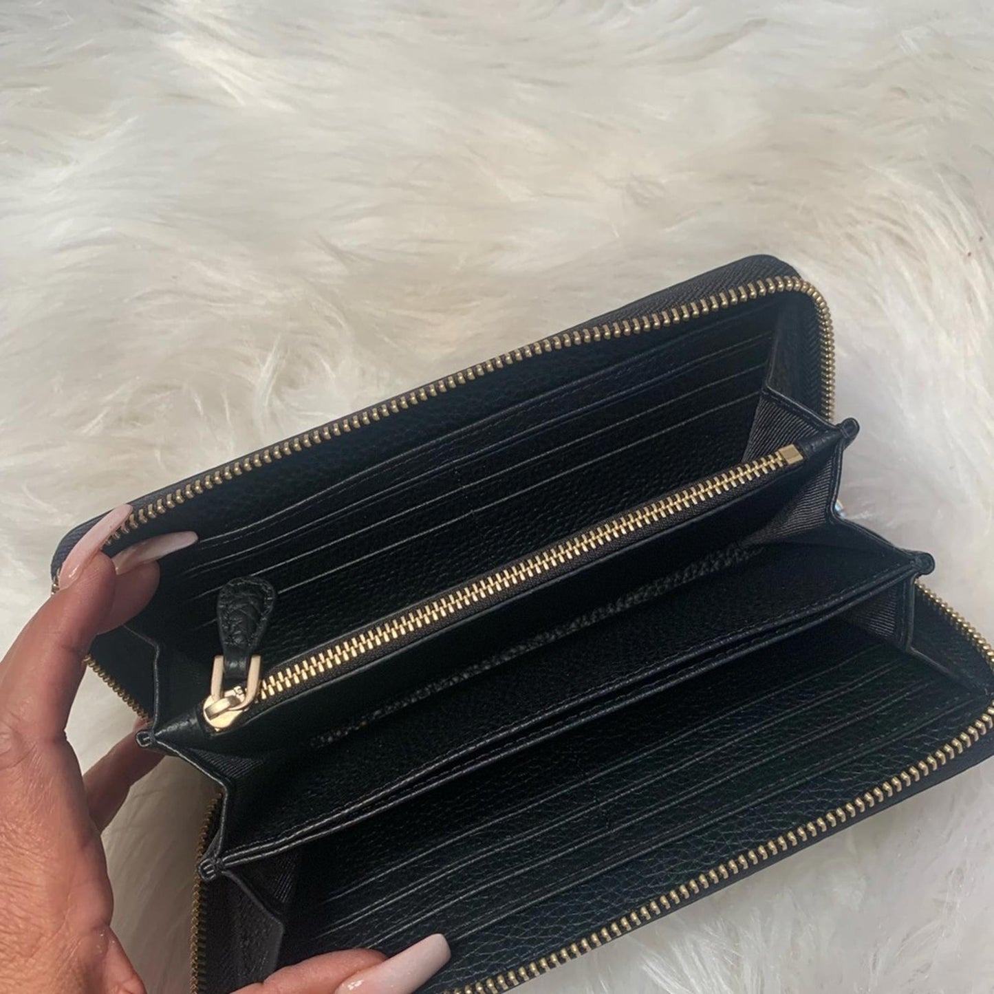 Authentic Valentino Garavani Rockstud Zip Around Wallet