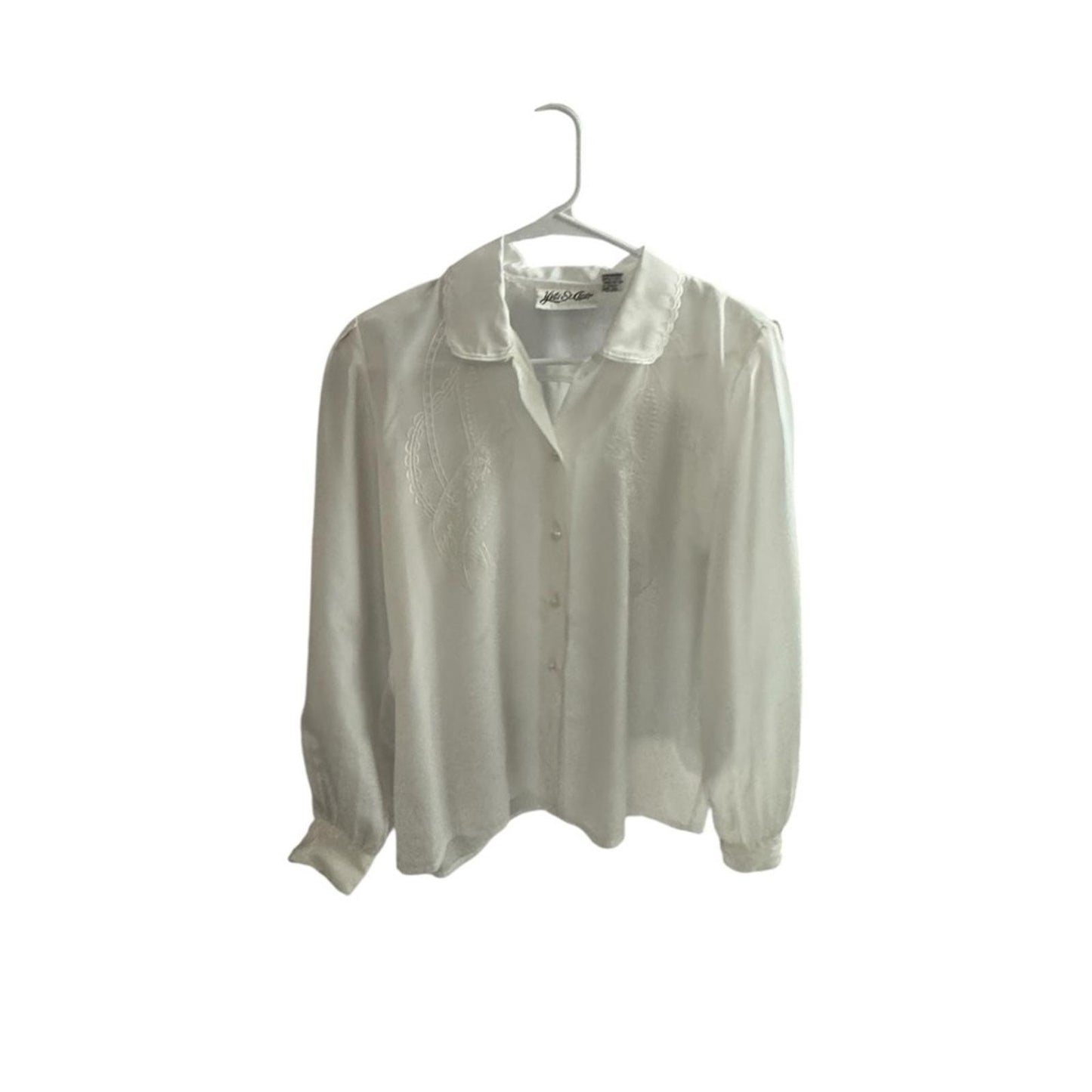 Pre-Love Yves St. Clair Classic White Button-Down Shirt