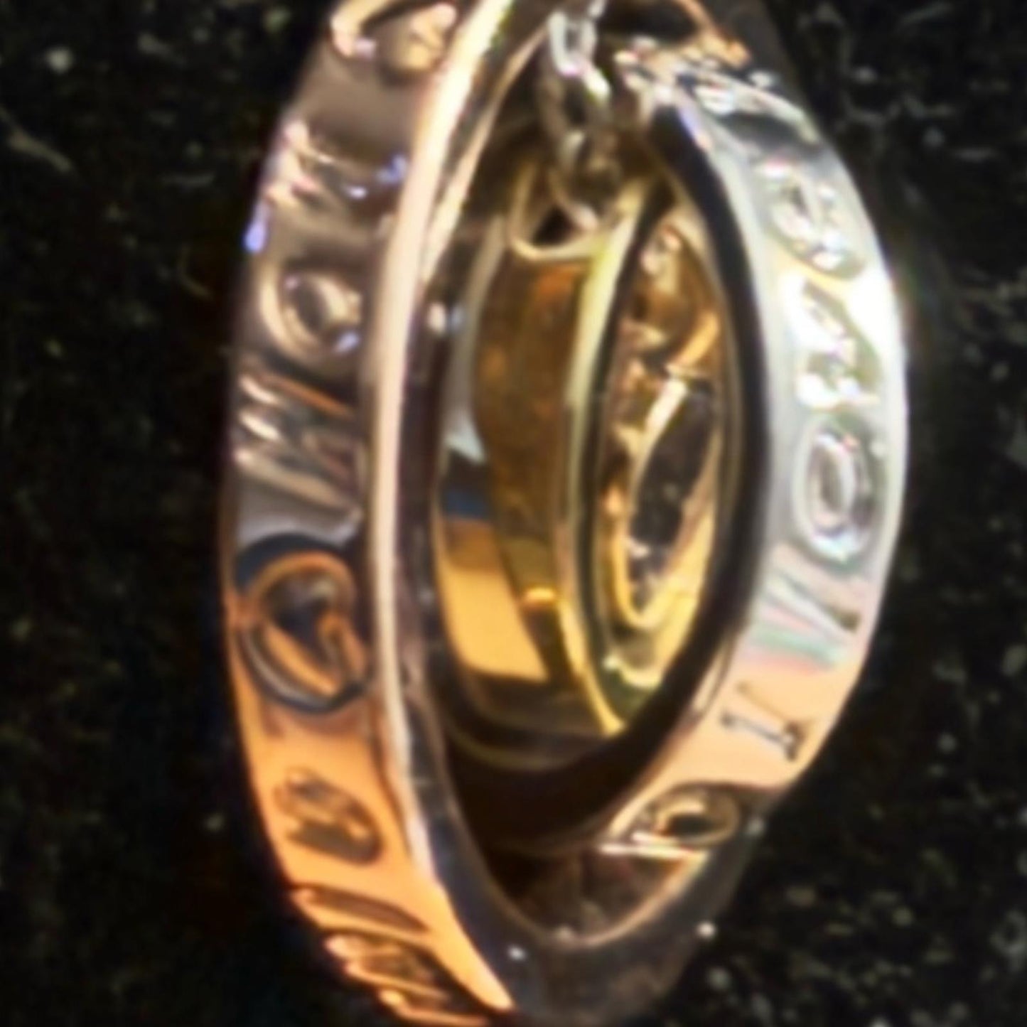 Elegant Silver, Rose Gold and Gold Pendant Rings “Love Mom” Necklace